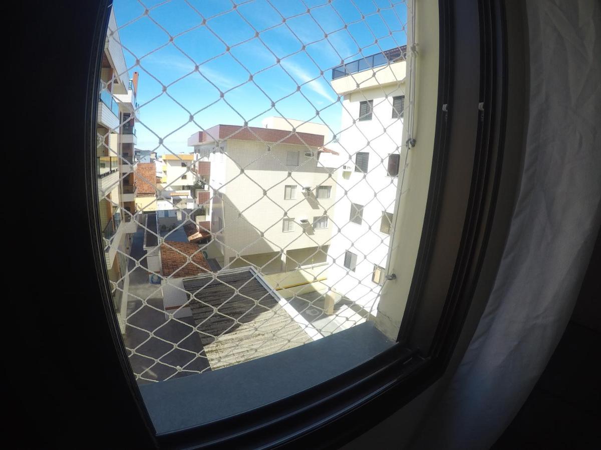Apartamento Na Praia Grande Proximo A Feirinha E Mercado أوباتوبا المظهر الخارجي الصورة